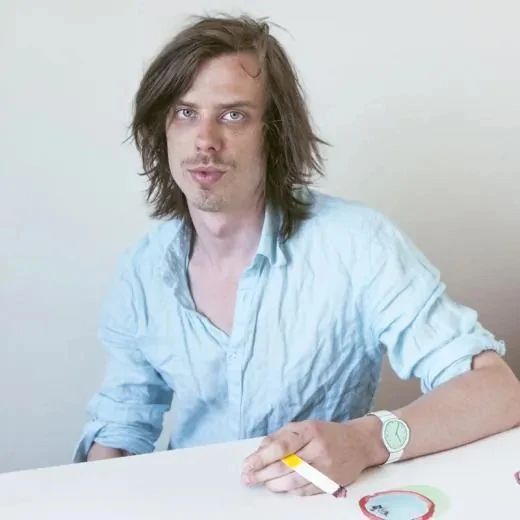 R2.jpg